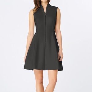 Elie Tahari New Classic black dress